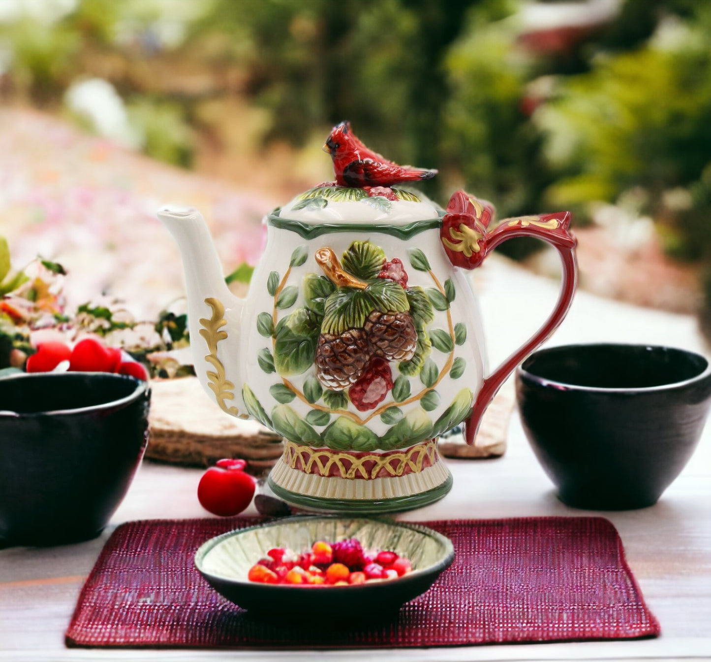 Ceramic Cardinal Bird and Pine Cones Christmas Teapot, Gift for Her, Gift for Mom, Tea Party Décor, Café Décor, Christmas Decor