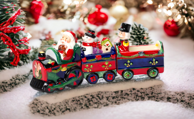 Ceramic Christmas Train Salt & Pepper And Box ( Set Of 3 ), Home Décor, Gift for Her, Gift for Mom, Kitchen Décor