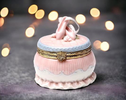 Ceramic Ballerina Shoe Hinge Box, Home Décor, Gift for Her, Gift for Daughter, Gift for Ballerina Dancer, Vanity Decor