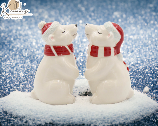 Ceramic Christmas Polar Bear Salt And Pepper Shakers, Home Décor, Gift for Her, Gift for Mom, Kitchen Décor, Christmas Décor