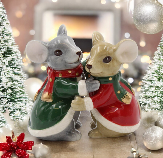 Ceramic Christmas Mice Salt And Pepper Shakers, Christmas Dinner Decor, Gift for Her, Gift for Mom