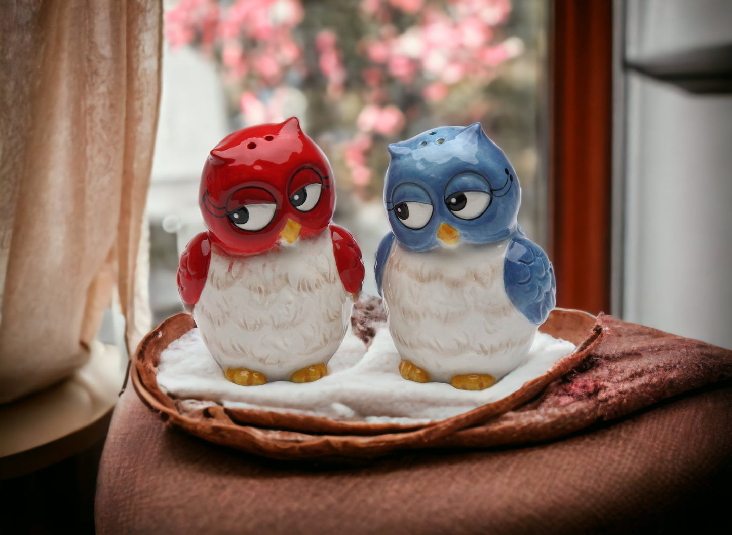 Ceramic Blue and Red Owl Salt and Pepper Shakers, Home Décor, Gift for Her, Gift for Mom, Kitchen Décor, Birdwatcher Gift