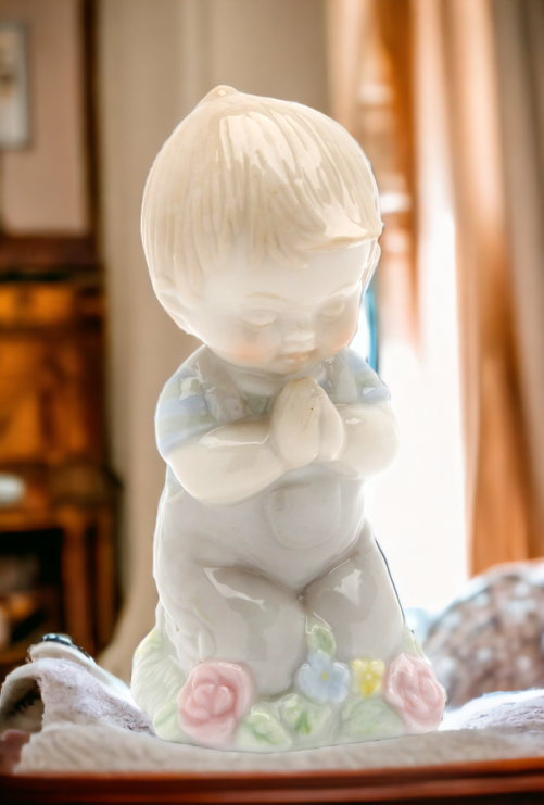 Ceramic Praying Boy Figurine, Religious Décor, Religious Gift, Church Décor, Baptism Gift