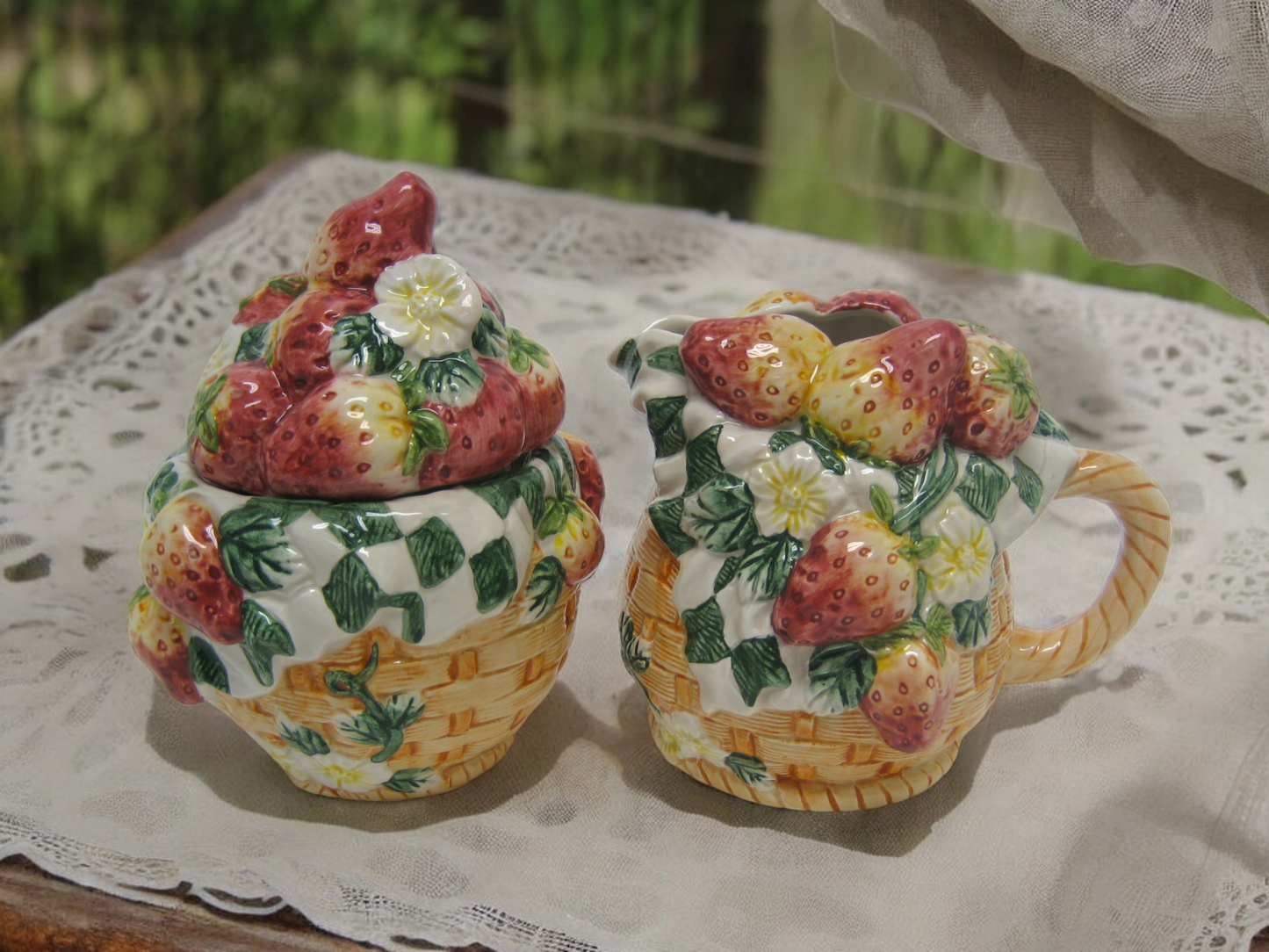 Ceramic Strawberry Sugar and Creamer Set, Kitchen Decor, Tea Set Decor, Gift for Her, Gift for Mom