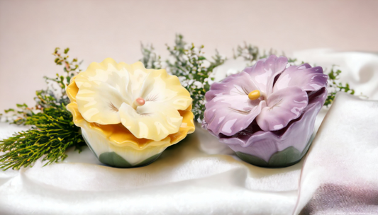 Ceramic Pansy Flower Salt & Pepper Shakers, Home Décor, Gift for Her, Gift for Mom, Kitchen Décor, Wedding Decor