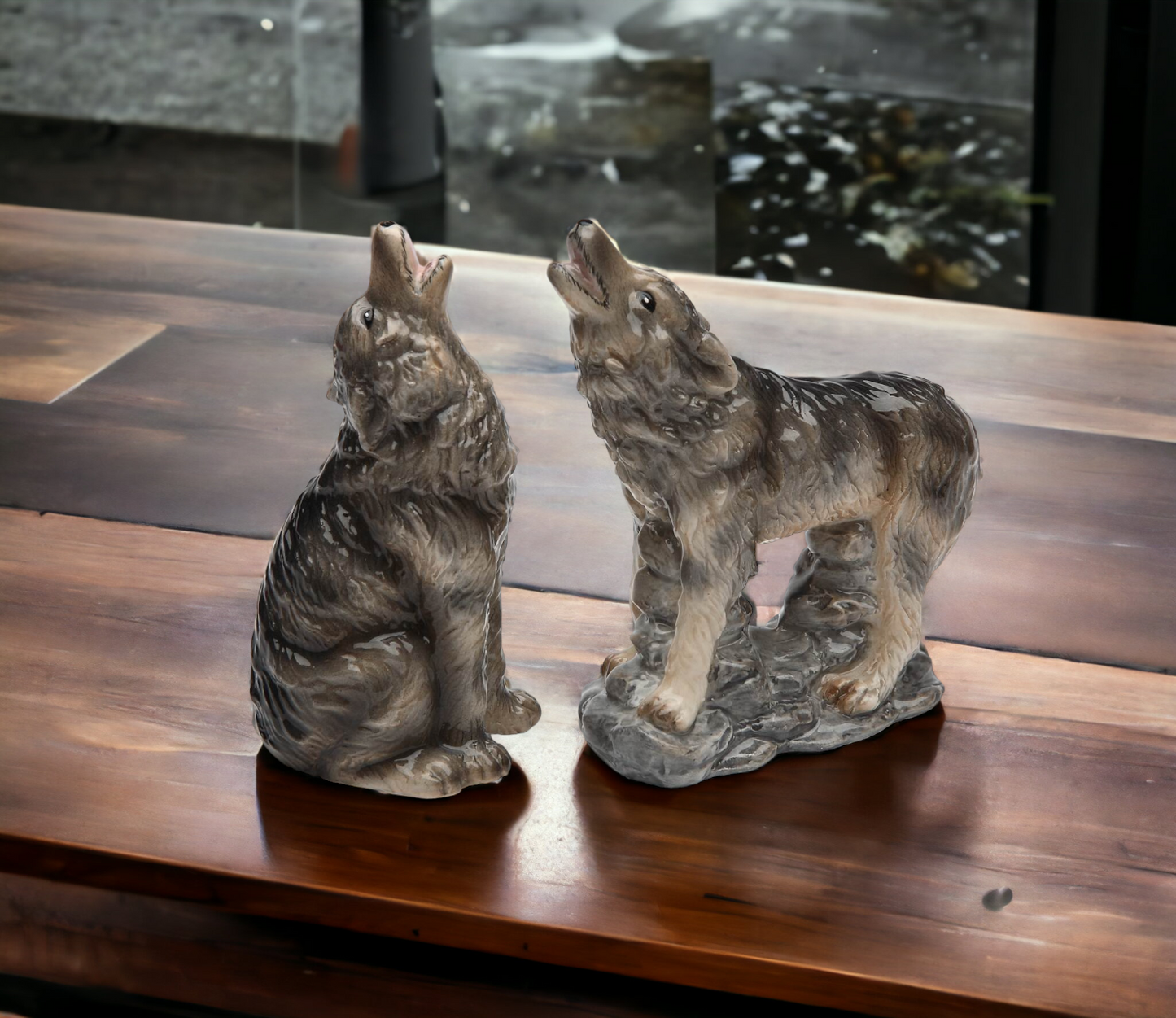 Ceramic Wolf Salt & Pepper Shakers, Home Décor, Gift for Her, Gift for Mom, Kitchen Décor, Cabin Decor