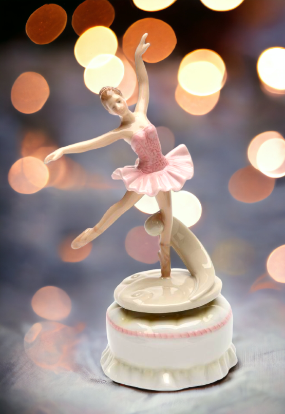 Ceramic Spinning Ballerina Music Box, Home Décor, Gift for Her, Gift for Daughter, Gift for Ballerina Dancer