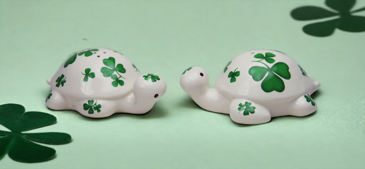 Ceramic Turtles with Shamrock Design Salt and Pepper Shakers, Home Décor, Gift for Her, Mom, Kitchen Décor, Irish Saint Patrick’s Day Décor