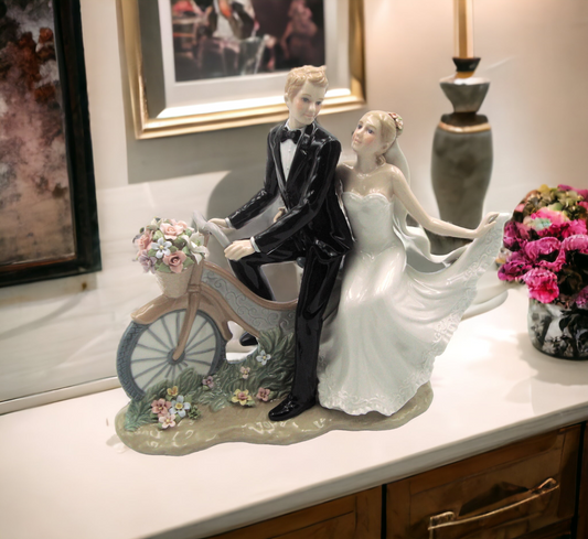 Ceramic Newlywed Couple On Bike Figurine, Wedding Décor, Wedding Gift, Wedding Favor, Anniversary Décor, Anniversary Gift, Home Décor