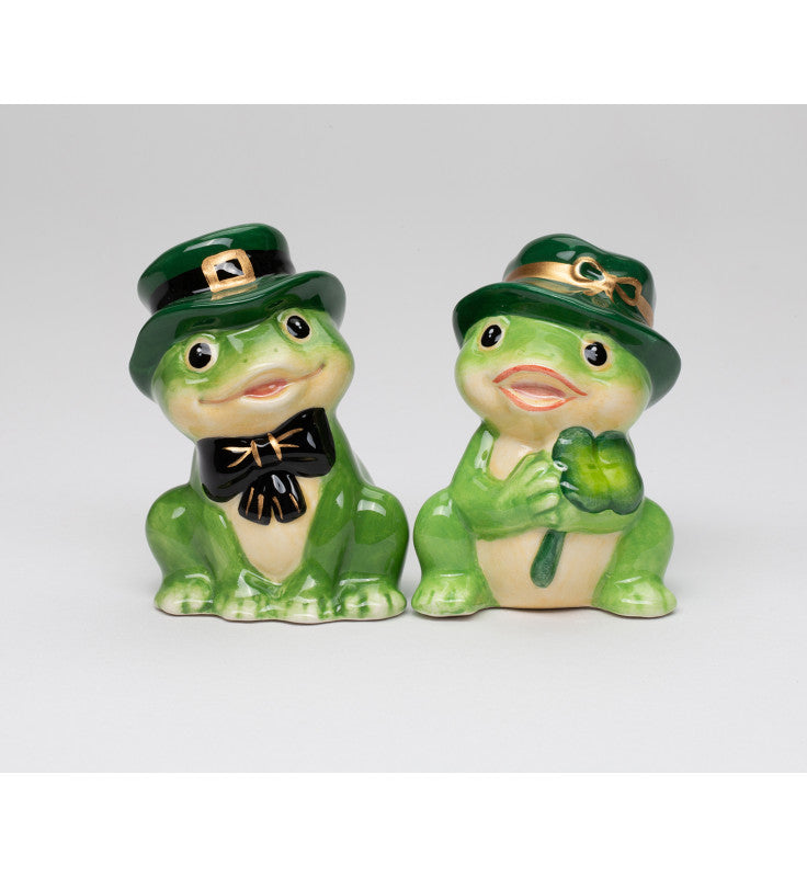 Ceramic St. Patrick Frog Couple Salt and Pepper Shakers, Irish Kitchen Decor, Gift for Her, Frog Lover Gift