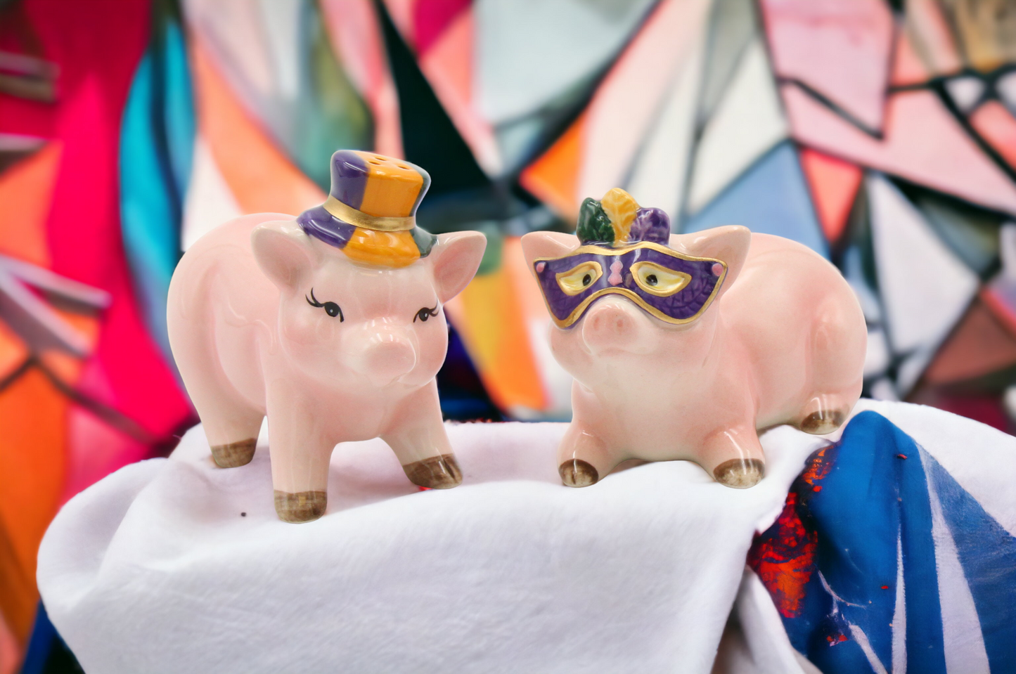 Ceramic Mardi Gras Pigs Salt And Pepper Shakers, Home Décor, Gift for Her, Gift for Mom, Kitchen Décor, Farmhouse Décor