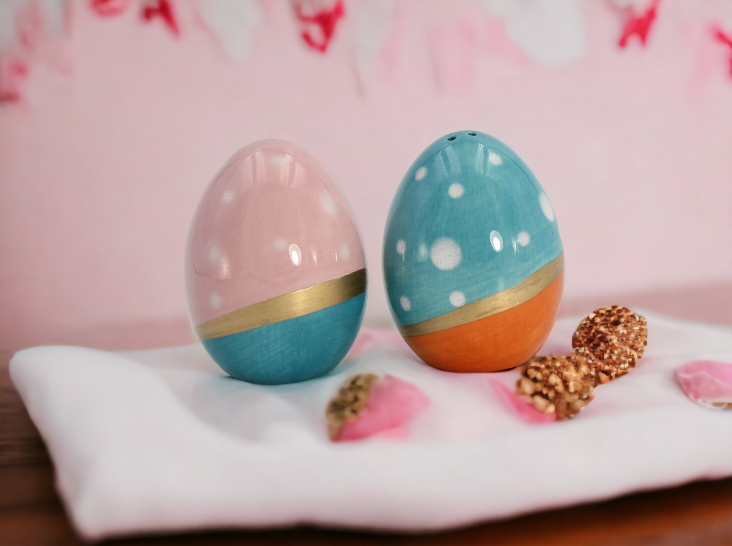 Ceramic Blue and Pink Easter Eggs with Gold Accent Salt and Pepper Shakers, Gift for Her, Gift for Mom, Kitchen Décor, Spring Décor