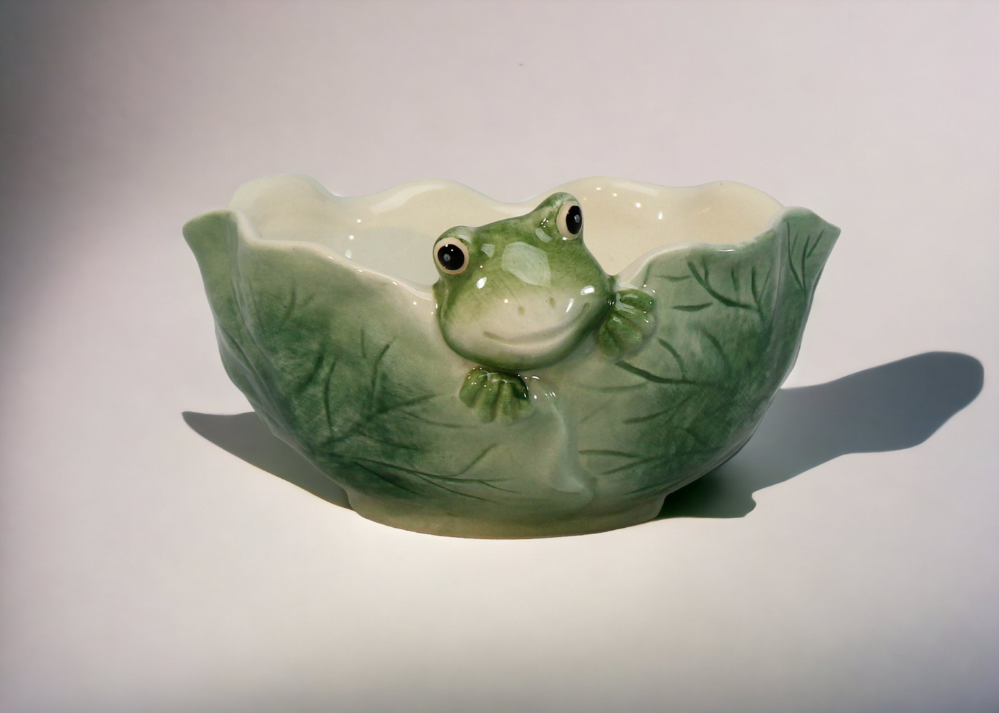 Ceramic Frog in Lily Pad Candy Bowl, Home Décor, Gift for Her, Mom, Spring Décor, Cottagecore, Nature Lover Gift