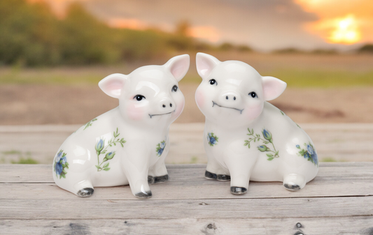 Ceramic Victorian Pig With Blue Rose Patten Salt And Pepper Shakers, Farm Country House Decor, Gift for Mom