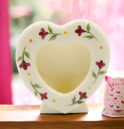 Ceramic Heart Shaped Frame with Flowers, Home Décor, Gift for Her, Mom, Kitchen Décor, Farmhouse Décor, Vintage Decor