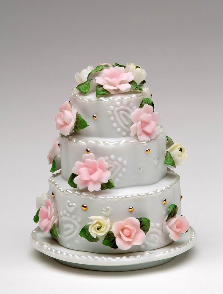 Ceramic Wedding Cake with Rose Flowers Jewelry Box, Wedding Décor or Gift, Anniversary Décor or Gift, Home Décor, Vanity Decor