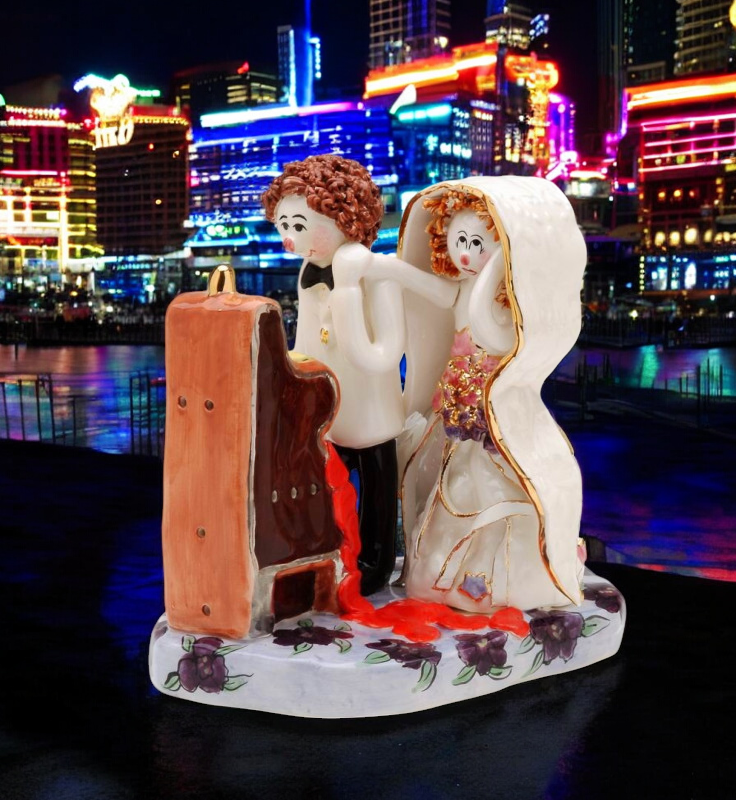 Ceramic Married in Vegas Figurine, Bride and Groom with Slot Machine, Wedding Decor, Wedding Gift