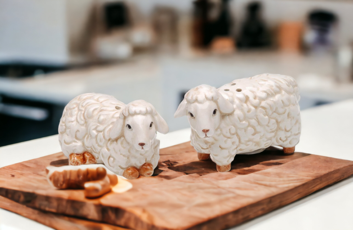 Ceramic Mini Sheep Salt & Pepper Shakers, Home Décor, Gift for Her, Gift for Mom, Kitchen Décor, Farmhouse Décor