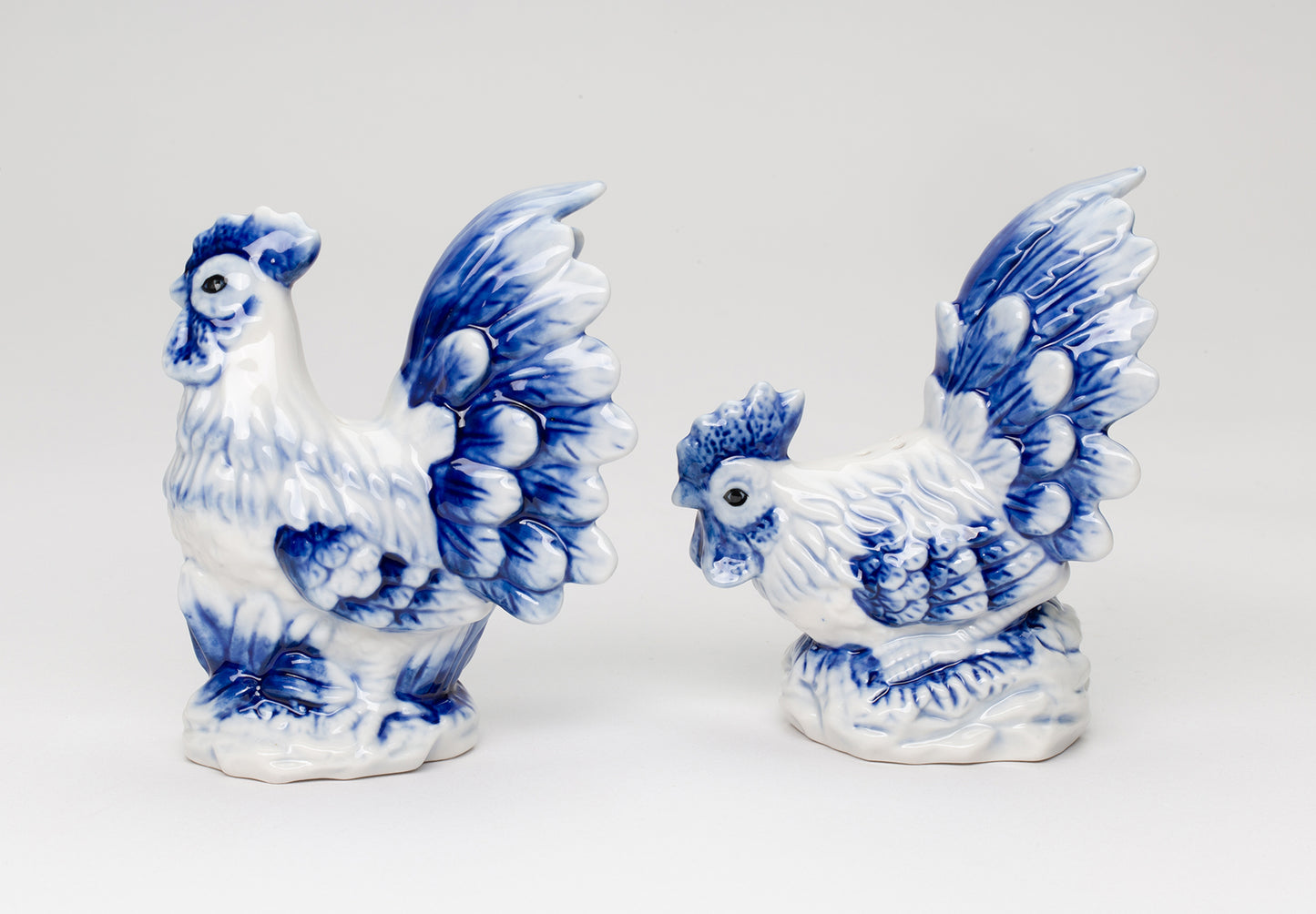 Dutch Blue Ceramic Country Rooster Salt And Pepper Shakers, Farm and Ranch Decor, Gift for Mom