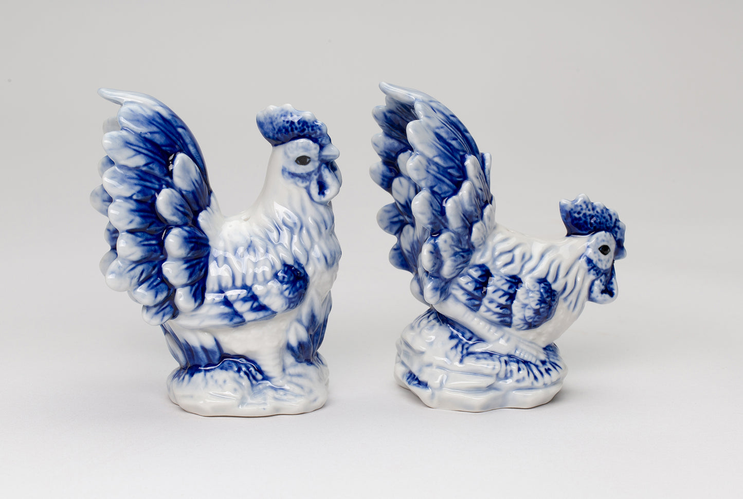 Dutch Blue Ceramic Country Rooster Salt And Pepper Shakers, Farm and Ranch Decor, Gift for Mom