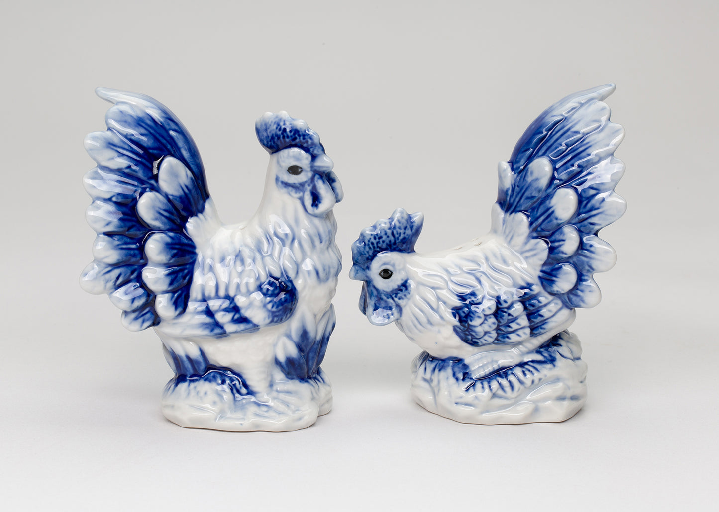 Dutch Blue Ceramic Country Rooster Salt And Pepper Shakers, Farm and Ranch Decor, Gift for Mom