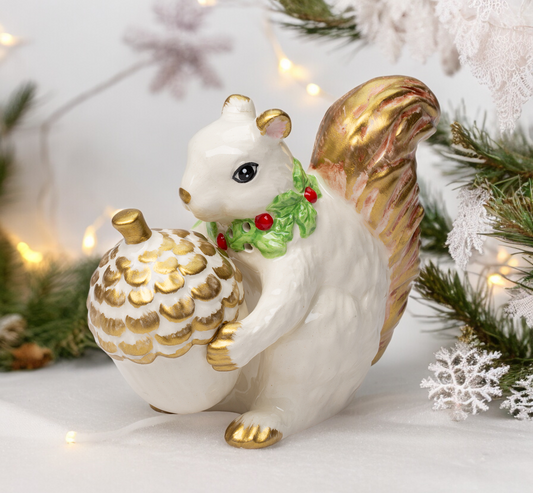 Holiday Squirrel With Acorn Ceramic Salt And Pepper Shakers, Christmas Decor, Thanksgiving Decor, Gift for Mom