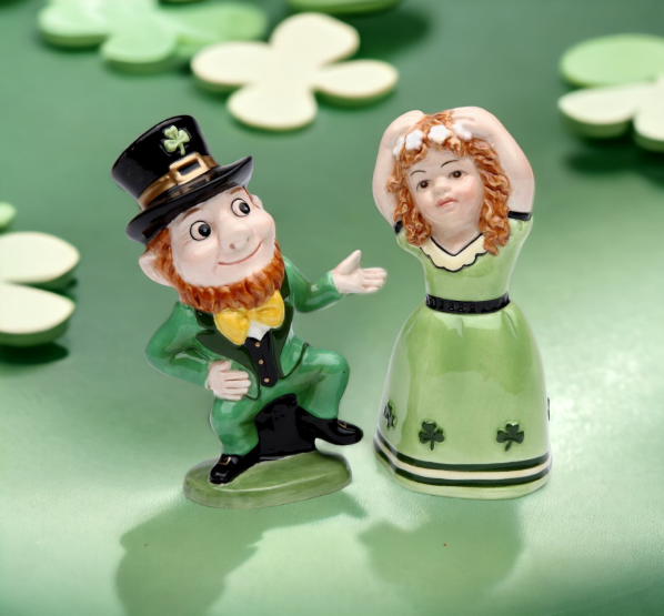 Ceramic Irish Couple Dancing Salt and Pepper Shakers, Home Décor, Gift for Her, Gift for Mom, Kitchen Décor, Irish Saint Patrick’s Day Décor