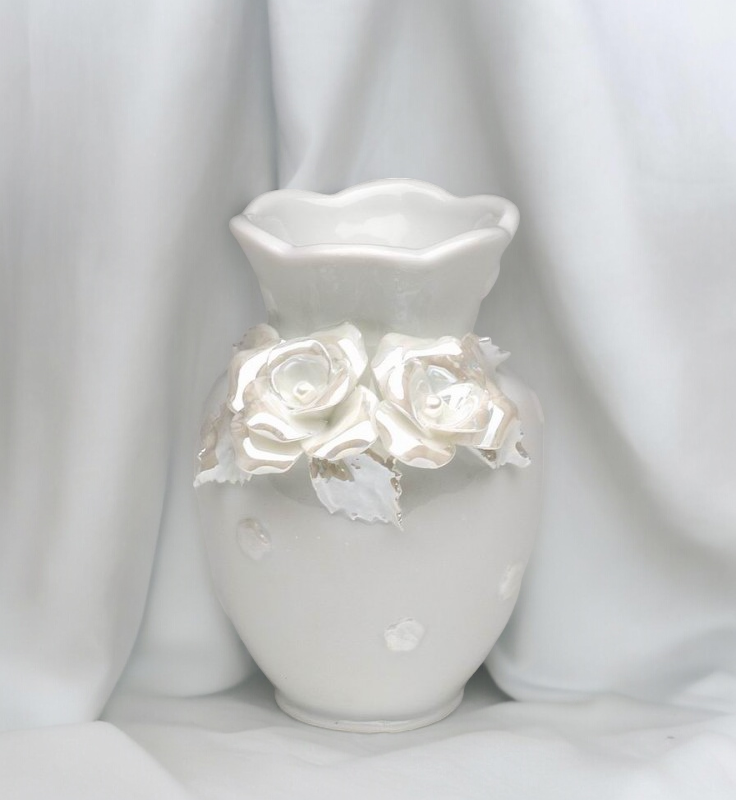 Ceramic White Vase with Rose Flowers, Wedding Decor, Gift for Her, Gift for Mom, Home Decor