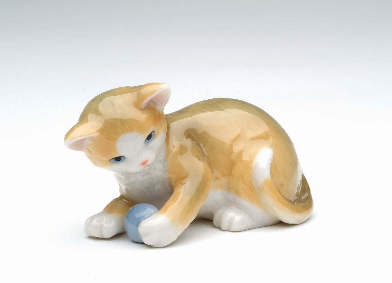 Ceramic Cat Playing with Toy Figurine, Home Décor, Gift for Her, Gift for Mom, Kitchen Décor, Cat Lovers Gift, Pet Loss Gift