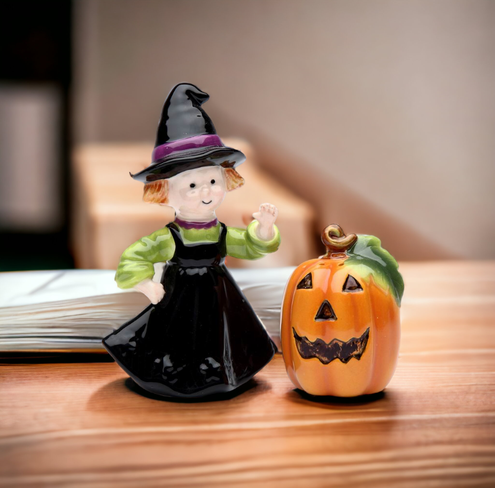 Ceramic Pumpkin & Witch Salt & Pepper Shakers, Home Décor, Gift for Her, Gift for Mom, Kitchen Décor, Fall Décor, Halloween Décor