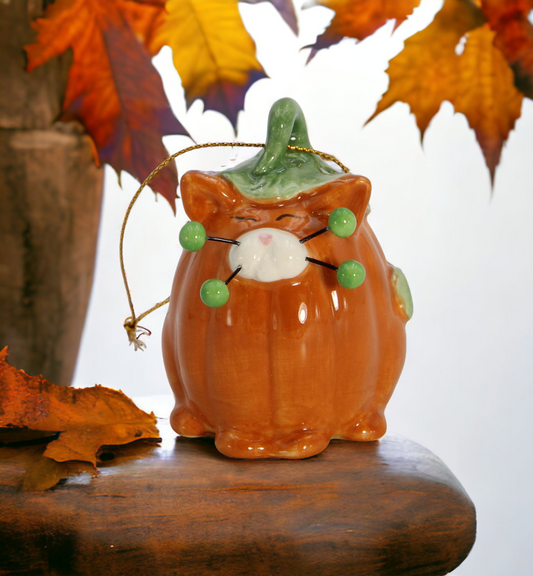 Ceramic Halloween Whisker Cat - Pumpkin Ornament, Home Décor, Gift for Her, Gift for Mom, Kitchen Décor, Fall Décor, Halloween Décor