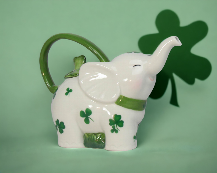 Ceramic Shamrock Design Elephant Teapot, Home Décor, Gift for Her, Gift for Mom, Kitchen Décor, Irish Saint Patrick’s Day Décor