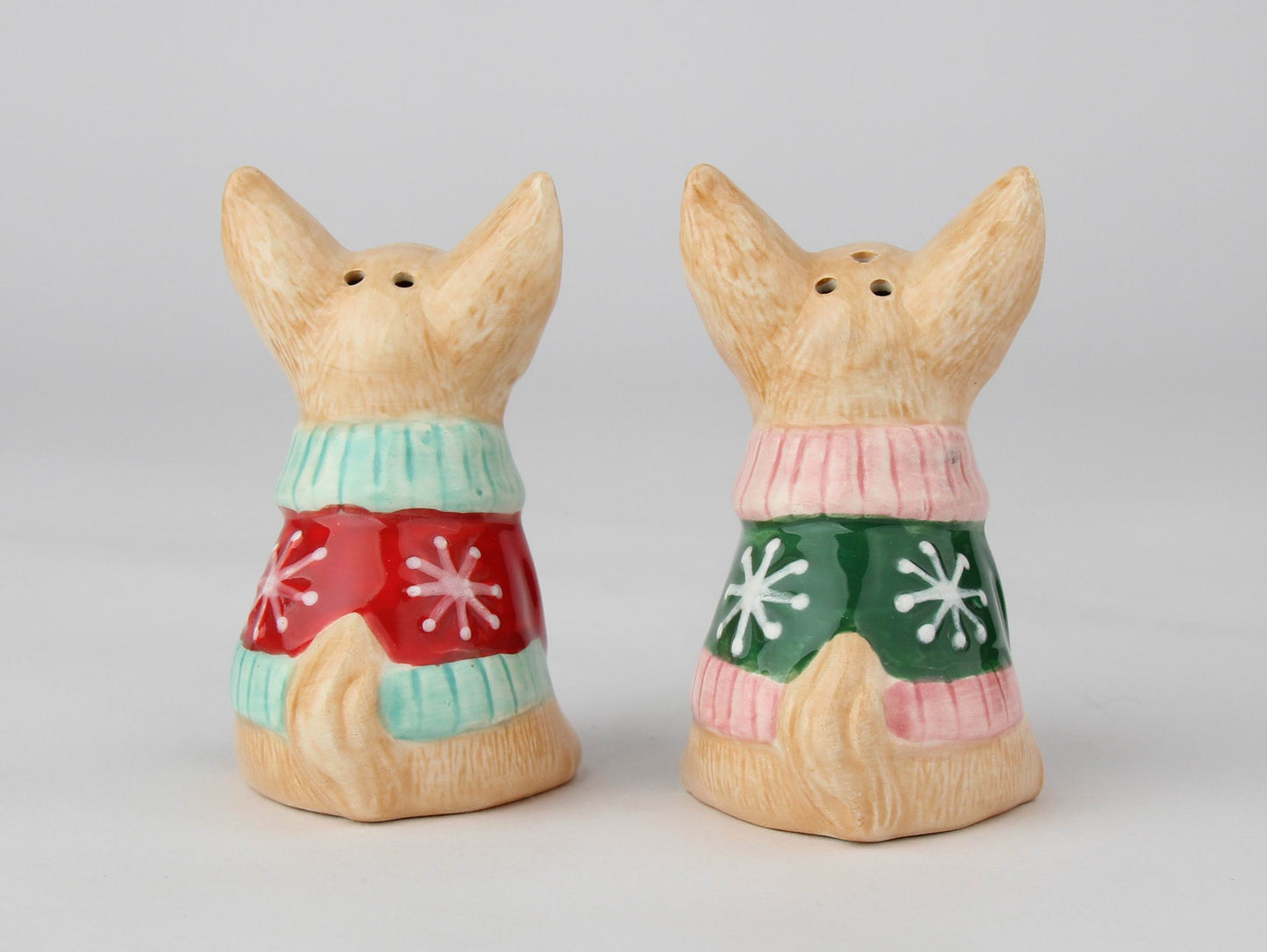 Ceramic Christmas Chihuahua Dog Salt And Pepper Shakers, Gift for Her, Gift for Mom, Kitchen Décor, Gift for Dog Lover