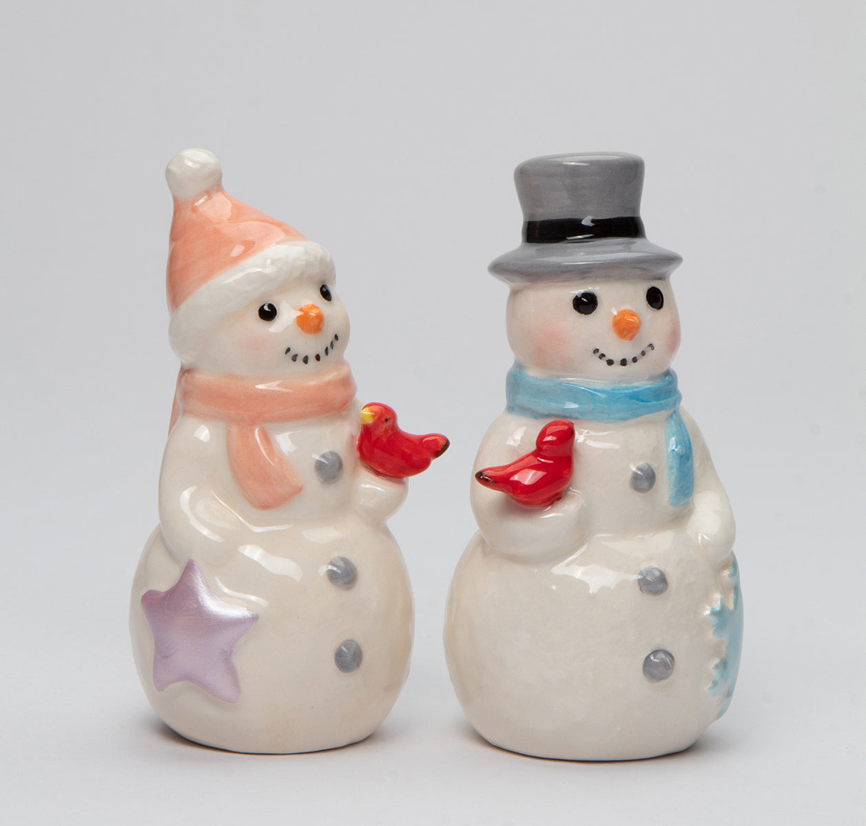 Ceramic Snowman Couple With Cardinal Birds Salt And Pepper Shakers, Home Décor, Gift for Her, Gift for Mom, Kitchen Décor, Christmas Décor