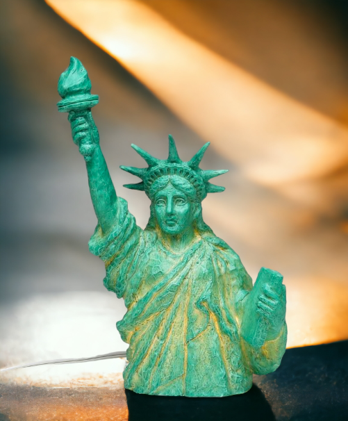 Ceramic Statue of Liberty Nightlight, Democracy and Freedom, Patriot Gift, Home Decor, Bedroom Decor