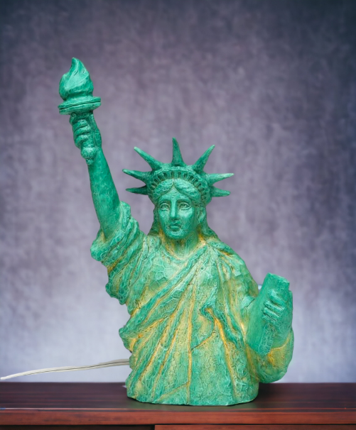 Ceramic Statue of Liberty Nightlight, Democracy and Freedom, Patriot Gift, Home Decor, Bedroom Decor