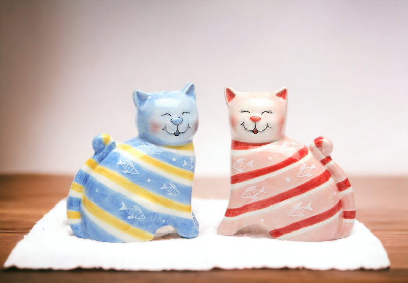 Ceramic Striped Cats Salt & Pepper Shakers, Home Décor, Gift for Her, Gift for Mom, Kitchen Décor, Cat Lovers Gift, Pet Loss Gift