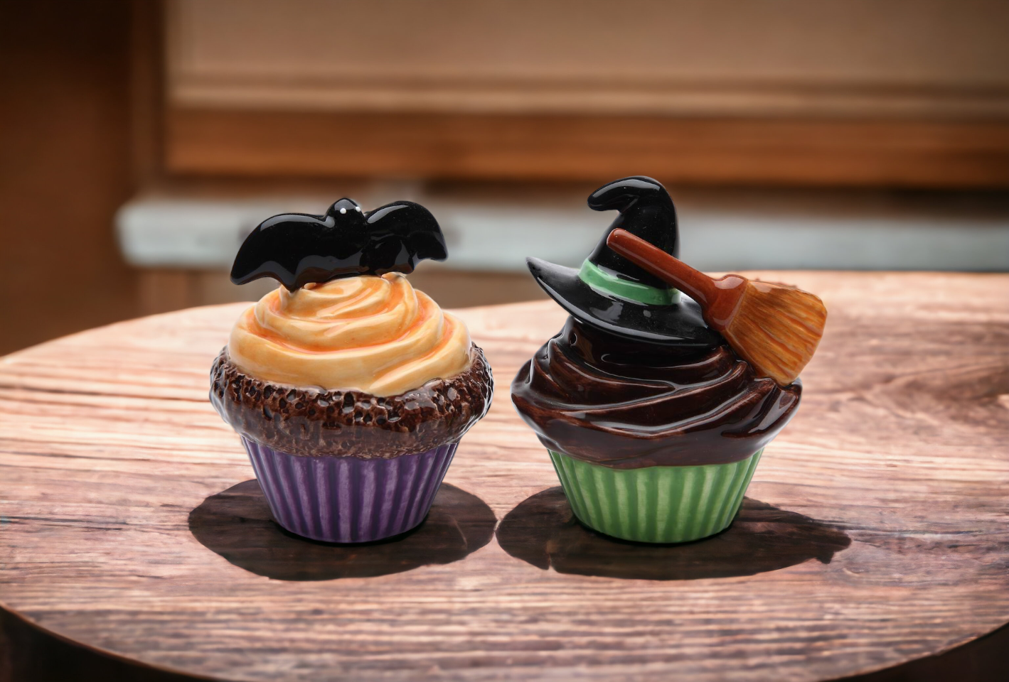 Ceramic Halloween Decor Bat & Witch Hat Cupcake Salt & Pepper, Home Décor, Gift for Her, Mom, Kitchen Décor, Fall Décor, Halloween Décor