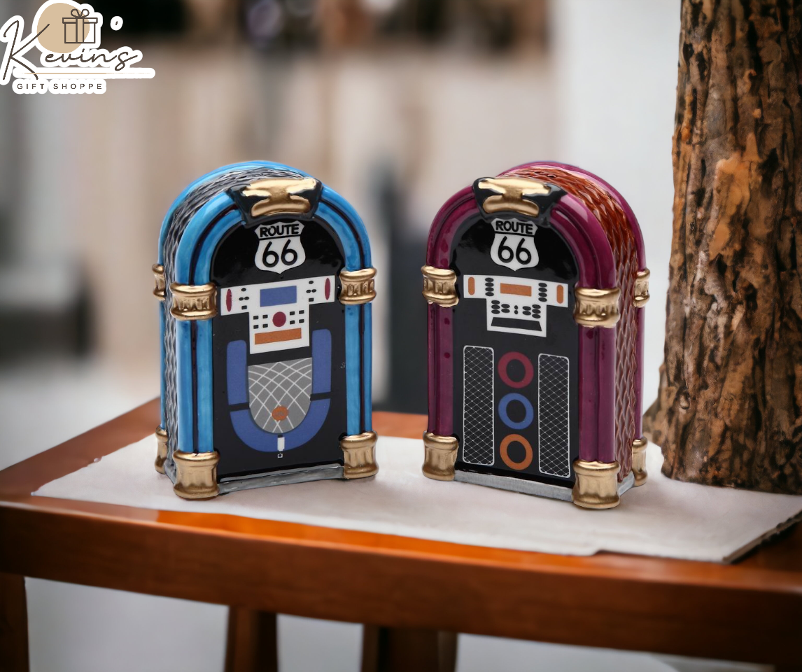 Ceramic Jukebox Salt & Pepper Shakers, Home Décor, Gift for Him, Gift for Dad, Kitchen Décor, Game Room Decor