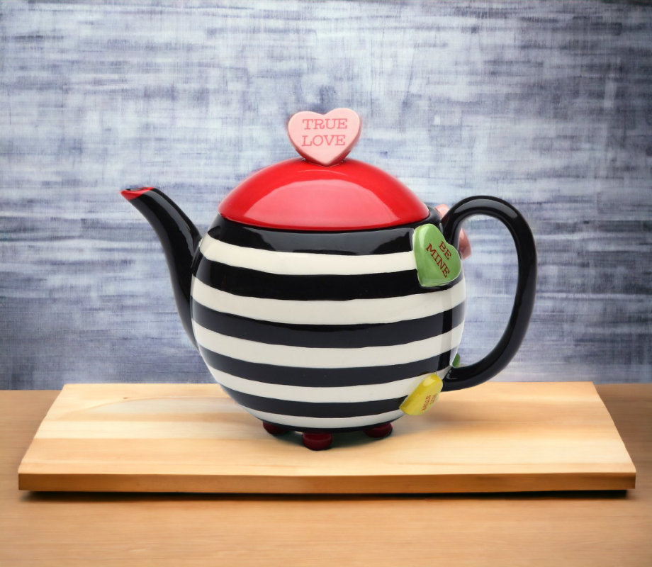 Hand Painted Ceramic Striped Teapot with Hearts, Gift for Her, Gift for Mom, Kitchen Décor, Tea Party Décor, Café Décor, Valentines Decor