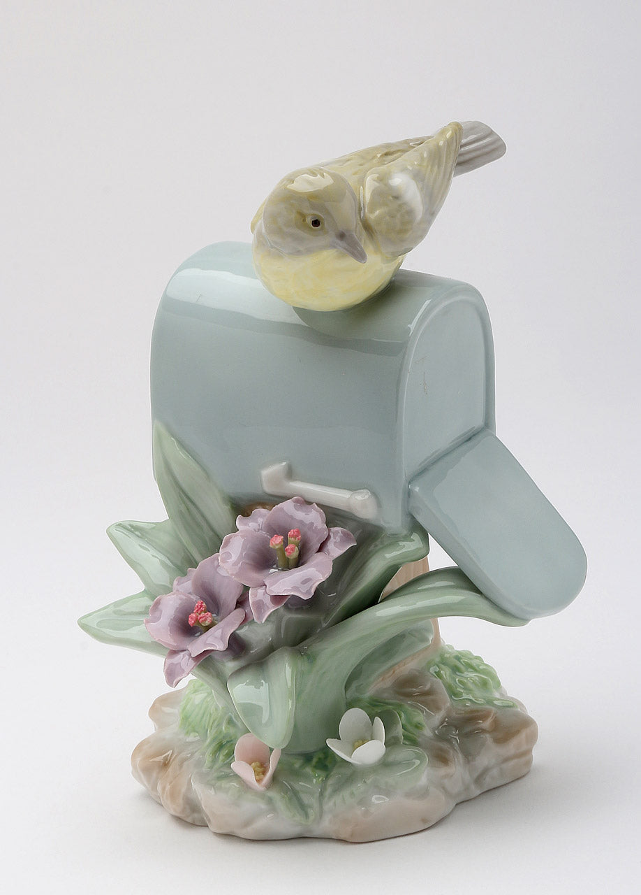 Ceramic Warbler Bird On Mailbox Night Light, Home Décor, Gift for Her, Gift for Mom, Kitchen Décor, Birdwatcher Gift, Vintage Decor