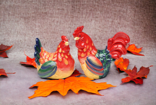Ceramic Rooster Couple Salt & Pepper Shakers, Home Décor, Gift for Her, Gift for Mom, Kitchen Décor, Farmhouse Decor