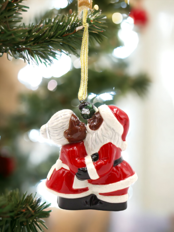 Ceramic African American Kissing Santa Couple Tree Ornament Home Décor Gift for Her Mom Him Dad Christmas tree Décor