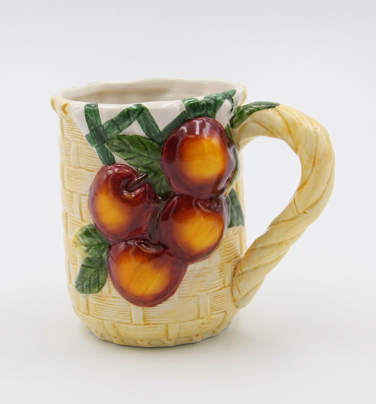 Ceramic Apple Basket Mug Home Décor Gift for Her Gift for Mom Kitchen Décor Farmhouse Décor Nature Lover Gift Vintage
