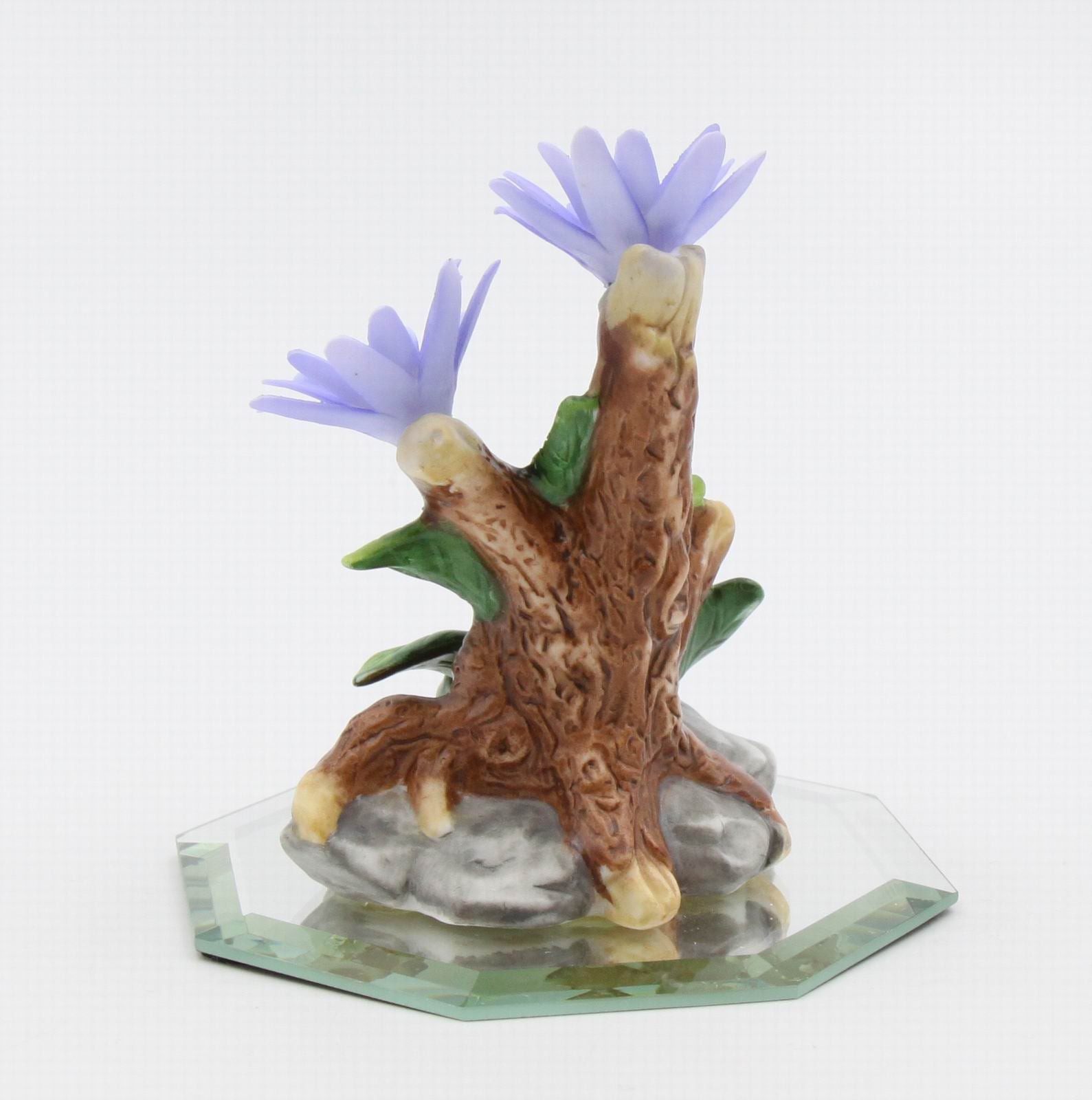 Ceramic Aster Flower Figurine Home Décor Gift for Her Gift for Mom Vanity Décor - Figurines