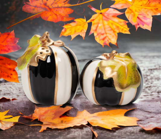 Ceramic Black and White Pumpkin Salt And Pepper Shakers Home Décor Gift for Her Gift for Mom Kitchen Décor Fall Décor