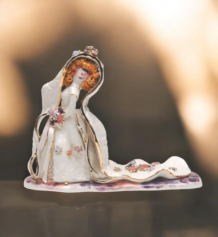 Ceramic Bride with Curly Hair Figurine Wedding Gift Wedding Decor - Figurine