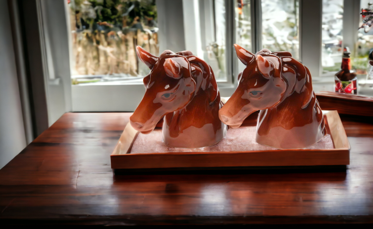 Ceramic Brown Horse Salt & Pepper Shakers Equestrian Gift Home Décor Gift for Her Gift for Mom Kitchen Décor Farmhouse