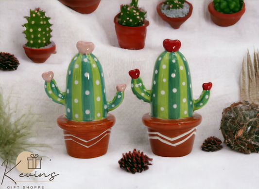 Ceramic Cactus with Hearts Salt and Pepper Shakers Home Décor Gift for Her Gift for Mom Kitchen Décor Valentines Décor