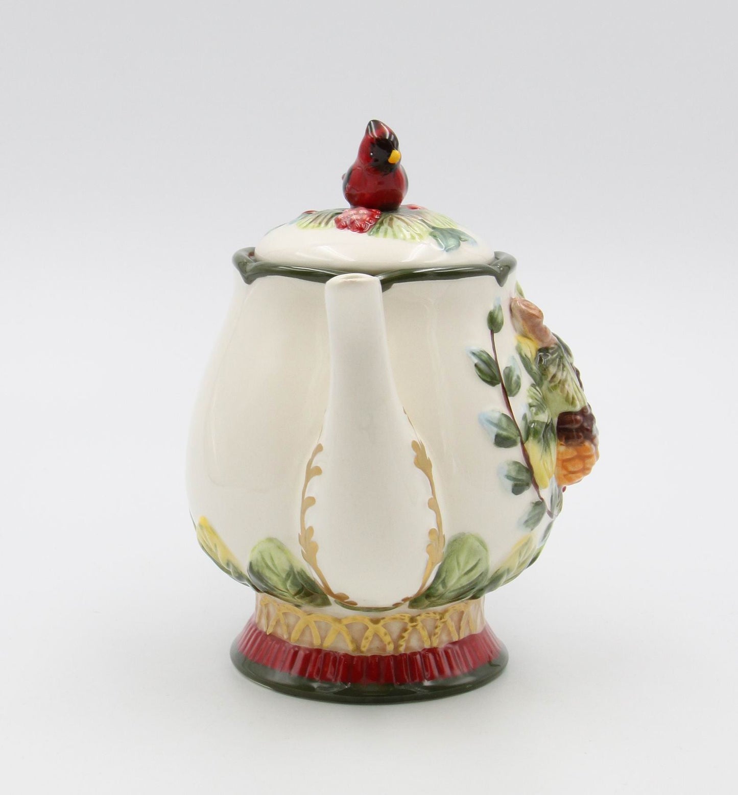 Ceramic Christmas Cardinal Bird Teapot Gift for Her Gift for Mom Birdwatcher Tea Party Décor Café Décor Christmas Décor